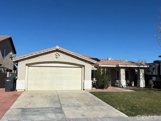 3609 Cobb, Lancaster, California 93535 home-pic-11