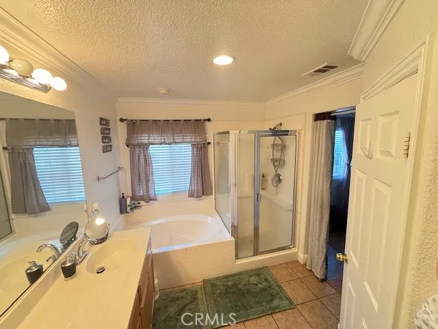 3609 Cobb, Lancaster, California 93535 home-pic-29