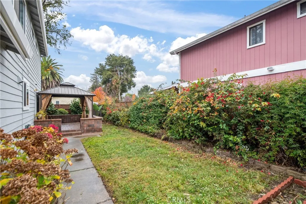 801 Weeks, East Palo Alto, California 94303 home-pic-32
