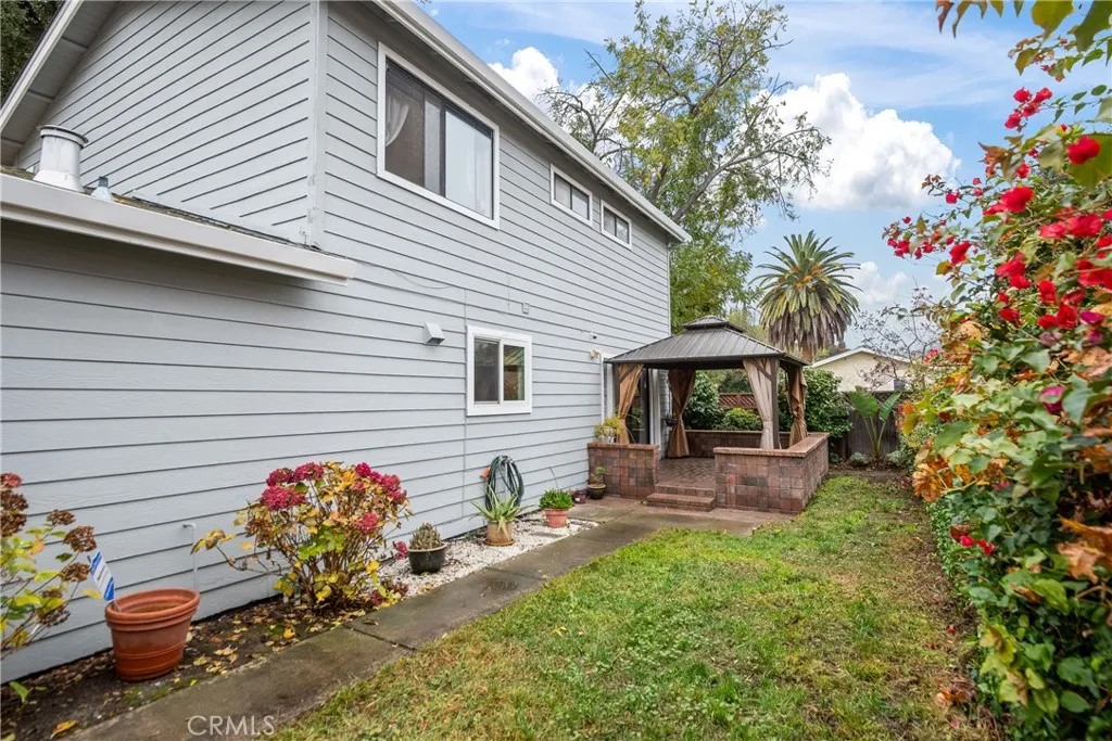 801 Weeks, East Palo Alto, California 94303 home-pic-33