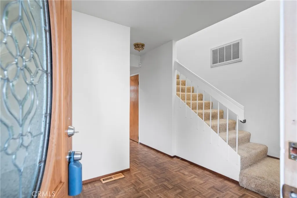 801 Weeks, East Palo Alto, California 94303 home-pic-6