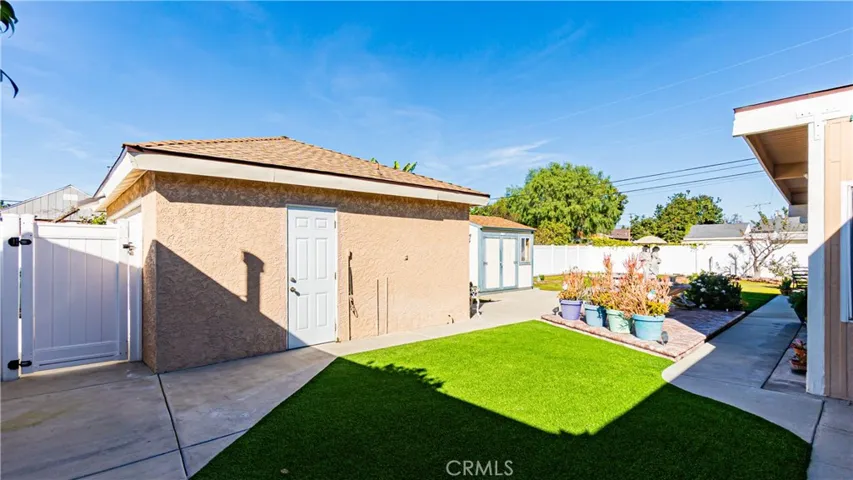10817 Loch Lomond Drive, Whittier, California 90606