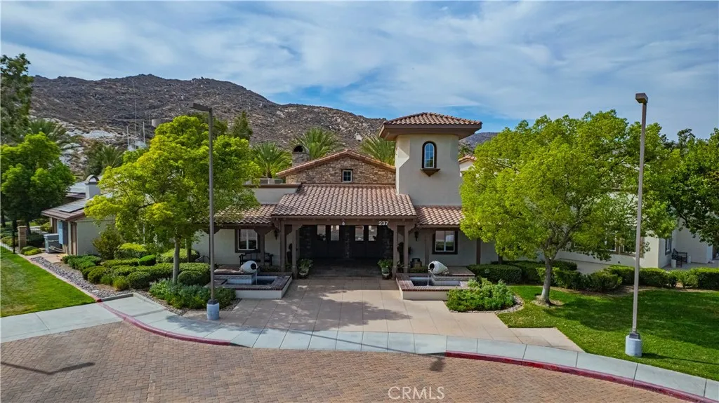 270 Cog Hill, Hemet, California 92545 home-pic-35