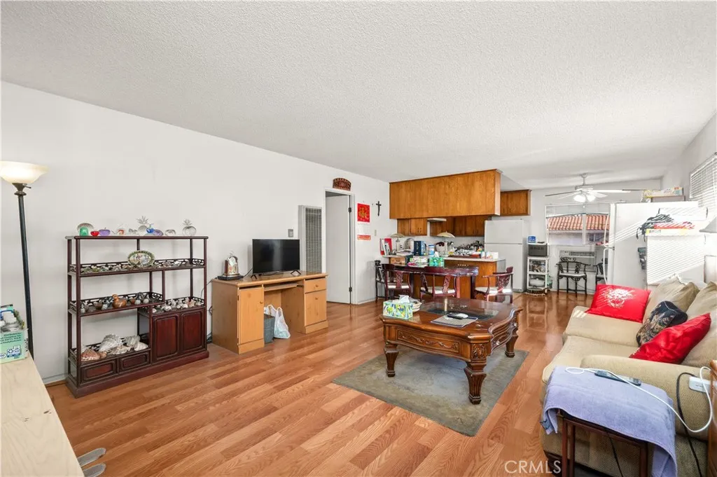 2204 Orange Grove, Alhambra, California 91803 home-pic-5