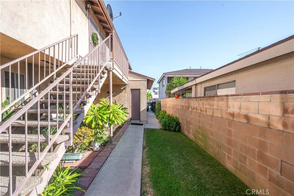 2204 Orange Grove, Alhambra, California 91803 home-pic-15