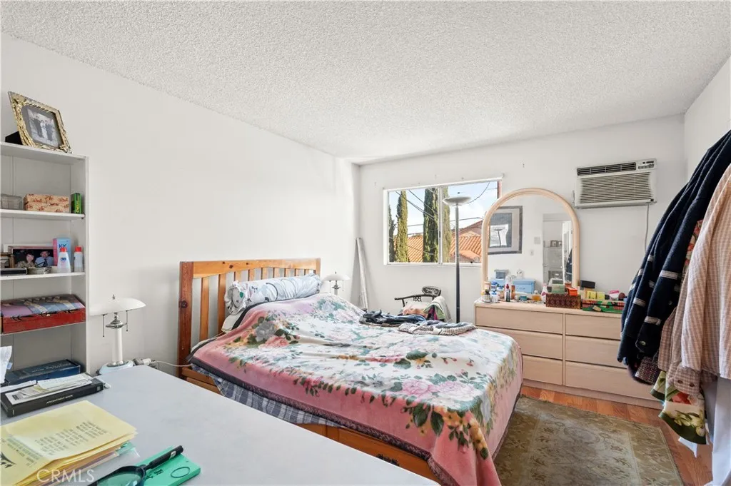 2204 Orange Grove, Alhambra, California 91803 home-pic-10