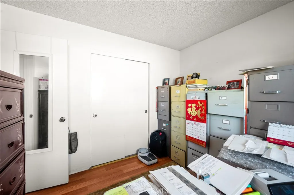2204 Orange Grove, Alhambra, California 91803 home-pic-14