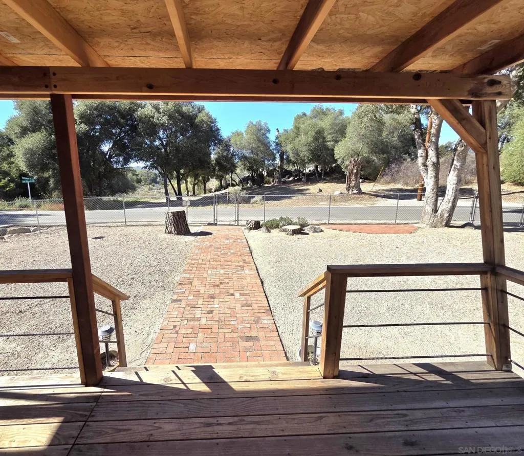 2581 Lake Shore Drive, Campo, California 91906 home-pic-5