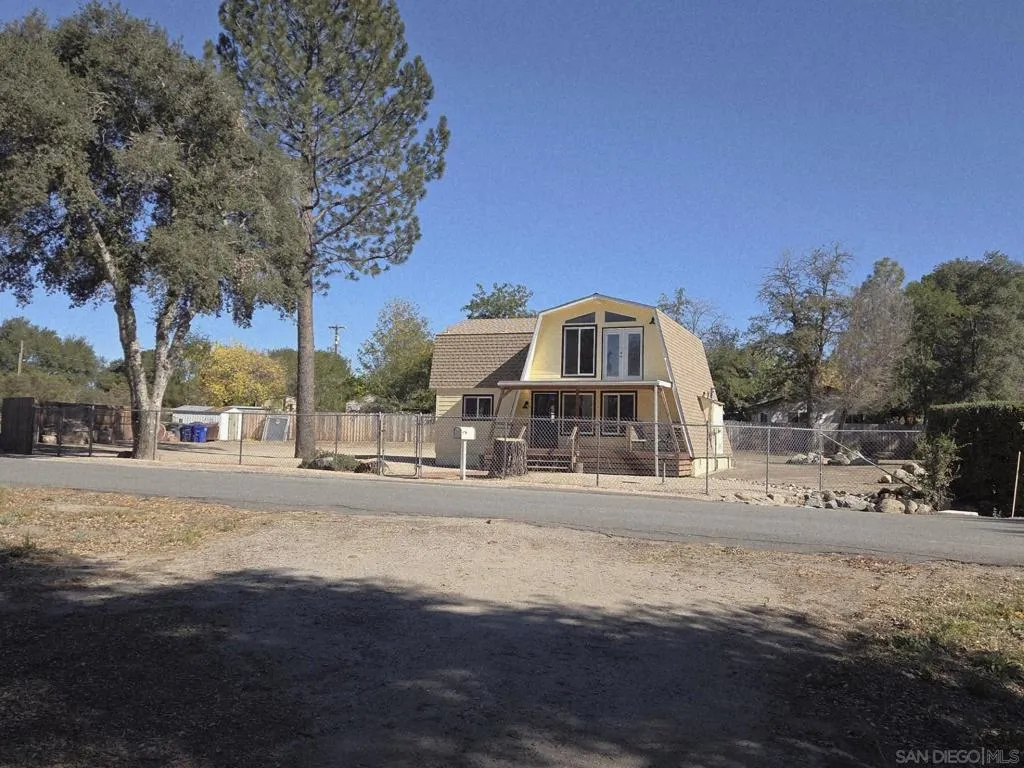 2581 Lake Shore Drive, Campo, California 91906 home-pic-8