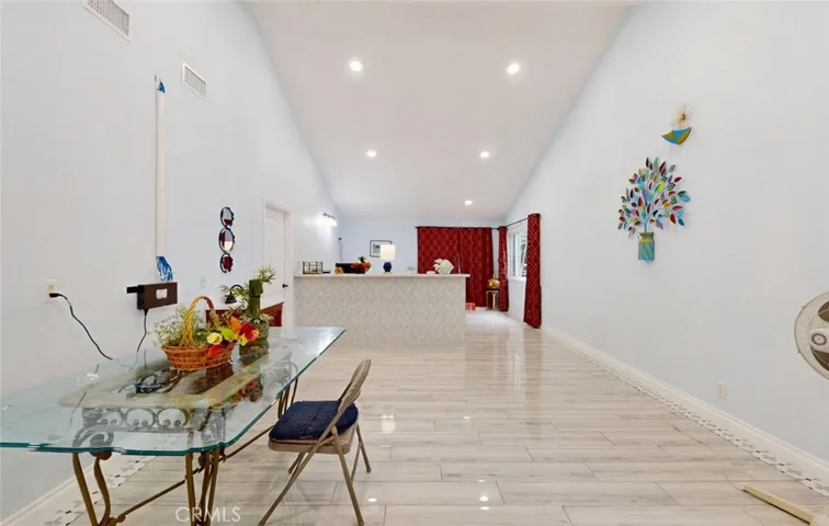 6124 E Camino Correr, Anaheim, California 92807