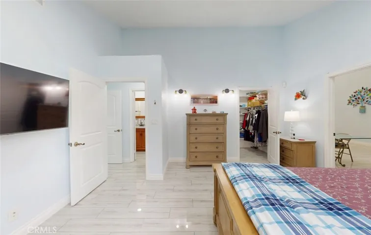 6124 E Camino Correr, Anaheim, California 92807