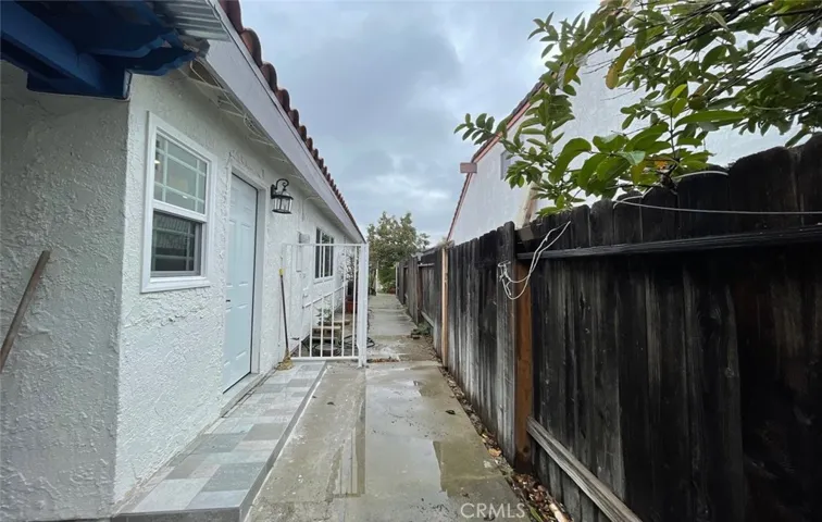 6124 E Camino Correr, Anaheim, California 92807