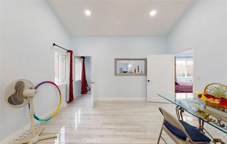 6124 E Camino Correr, Anaheim, California 92807