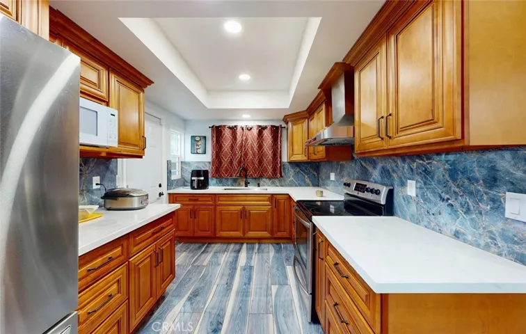 6124 E Camino Correr, Anaheim, California 92807