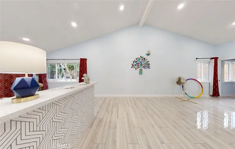 6124 E Camino Correr, Anaheim, California 92807