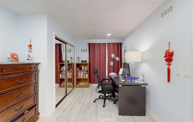 6124 E Camino Correr, Anaheim, California 92807