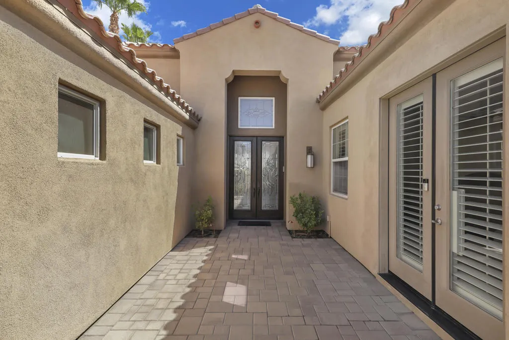 80360 Via Castellana, La Quinta, California 92253 home-pic-24
