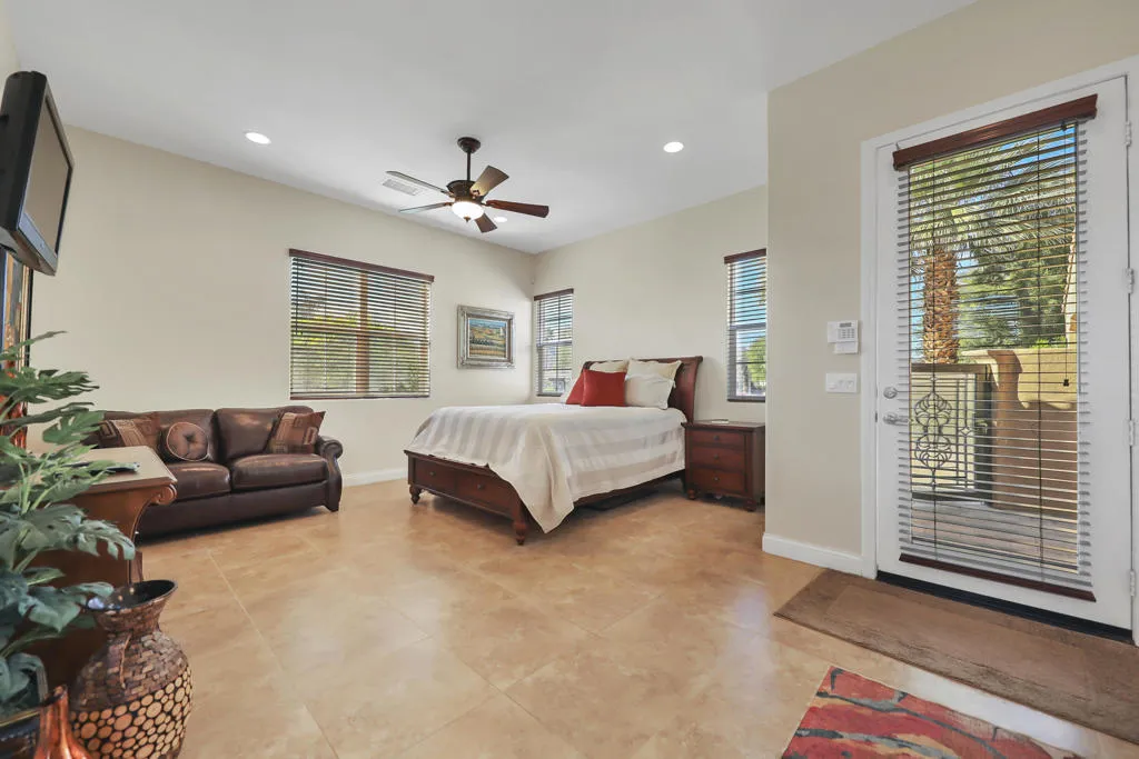 80360 Via Castellana, La Quinta, California 92253 home-pic-64