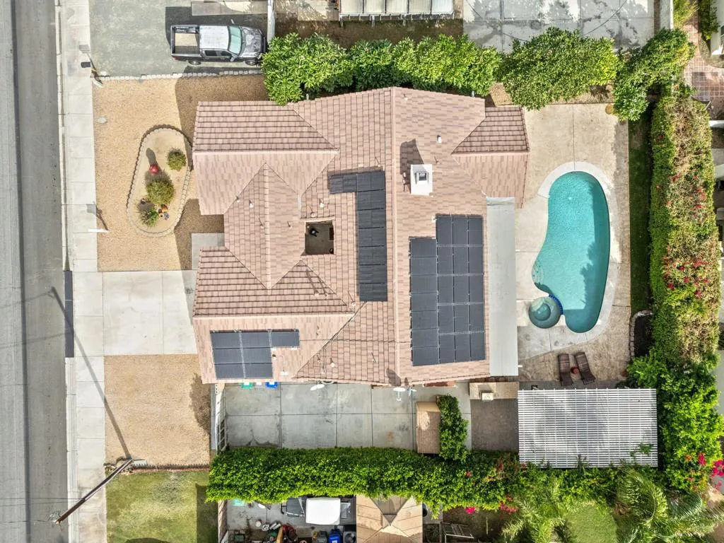 43736 Warner Trail, Palm Desert, California 92211 home-pic-4
