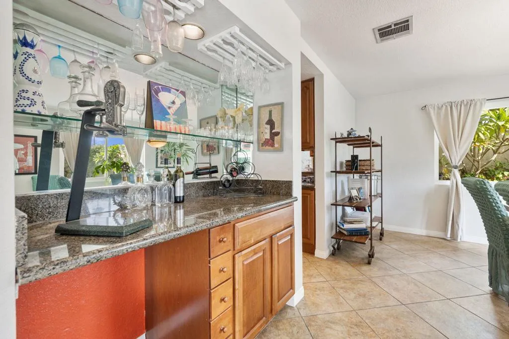 43736 Warner Trail, Palm Desert, California 92211 home-pic-25