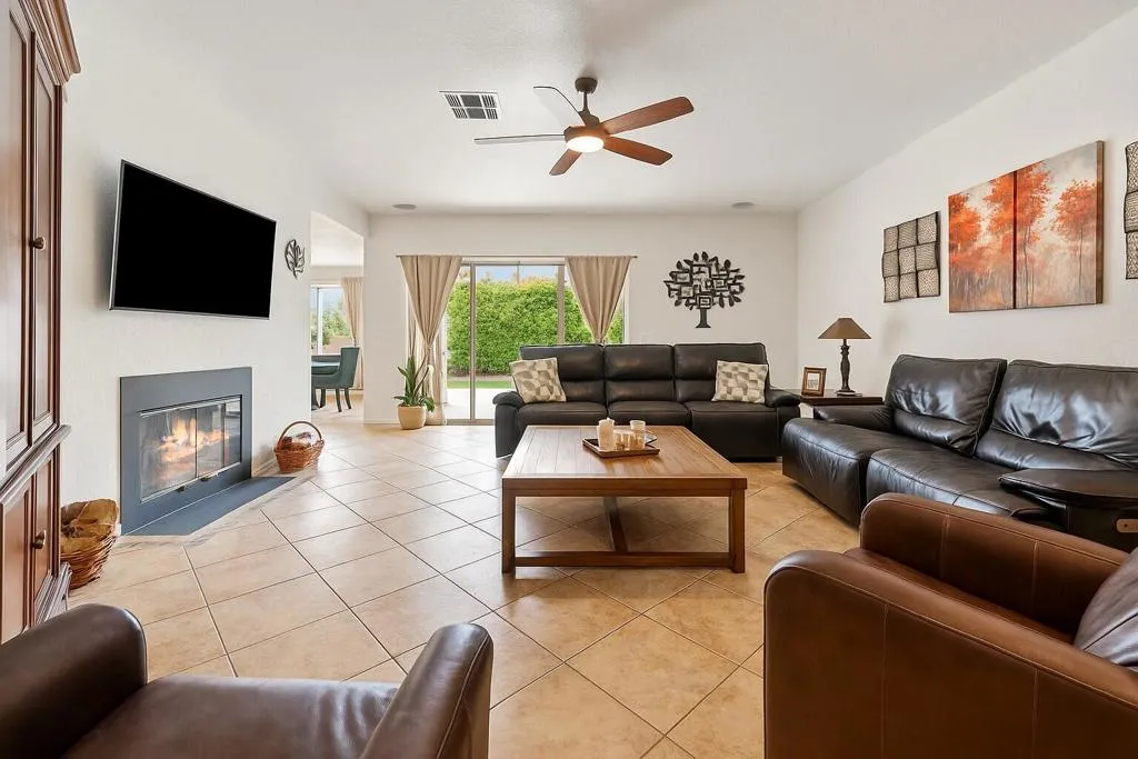 43736 Warner Trail, Palm Desert, California 92211 home-pic-11