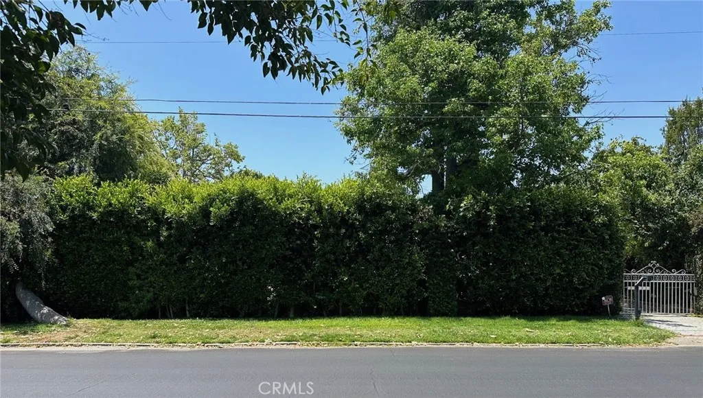 4645 Ledge Avenue, Toluca Lake, California 91602 home-pic-25