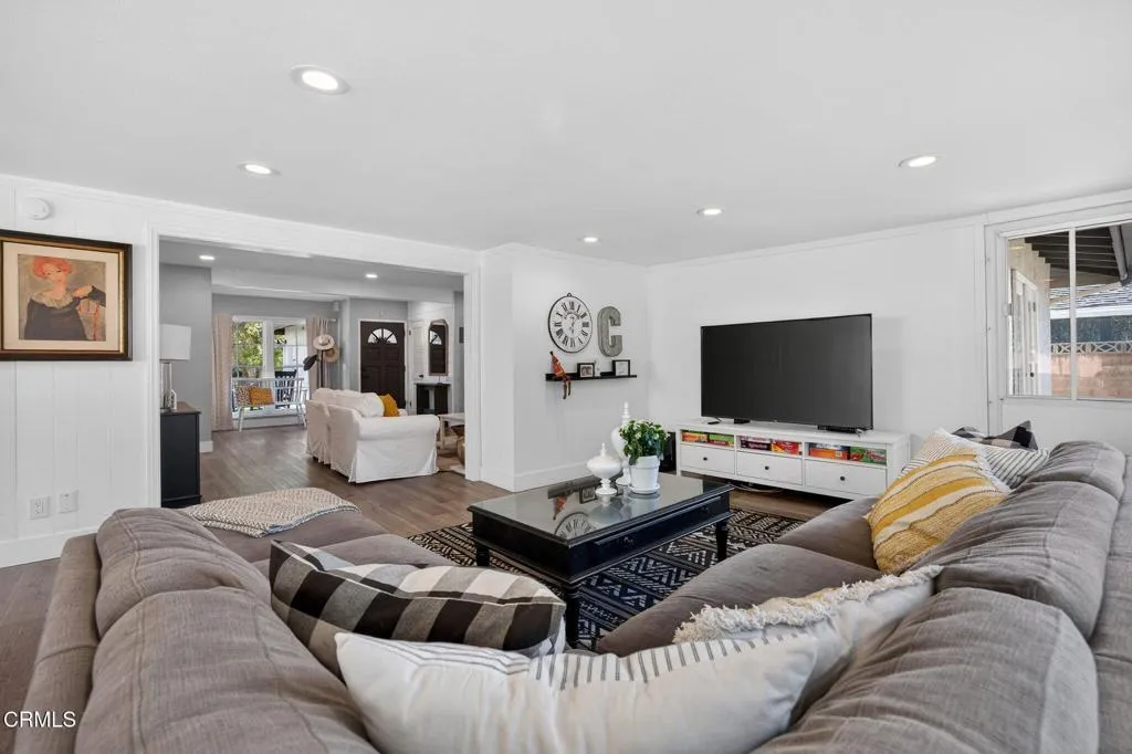 1328 Mariposa Drive, Santa Paula, California 93060 home-pic-26