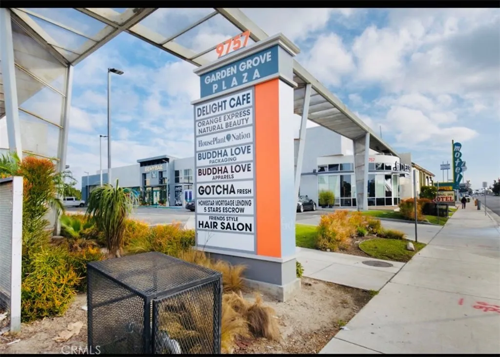 9757 Garden Grove Blvd #5