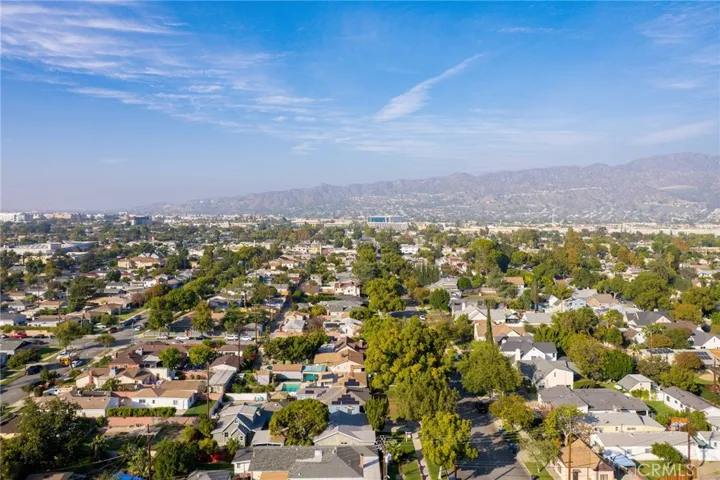 2304 2306 W Burbank Boulevard, Burbank, California 91506
