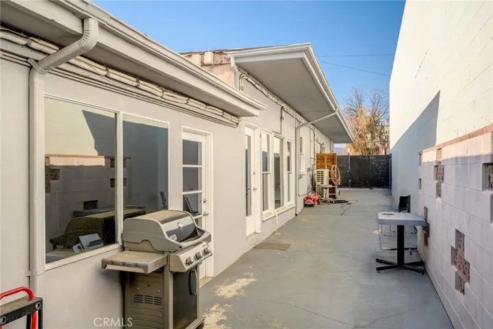 2304 2306 W Burbank Boulevard, Burbank, California 91506
