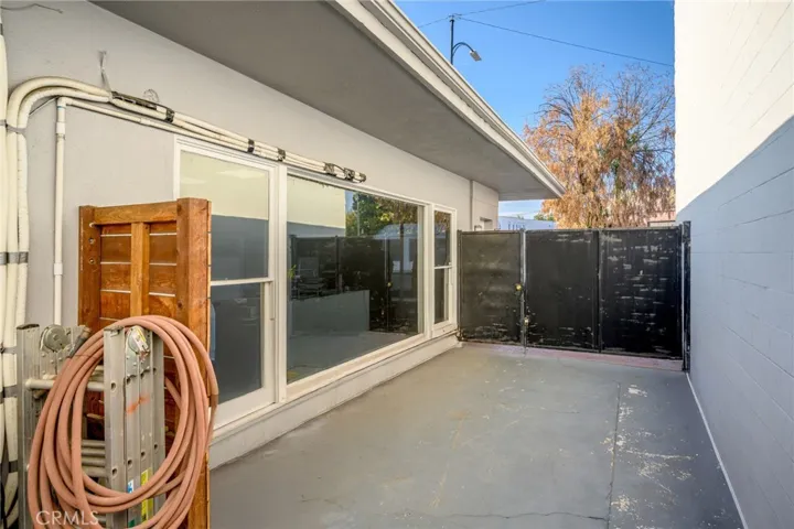 2304 2306 W Burbank Boulevard, Burbank, California 91506