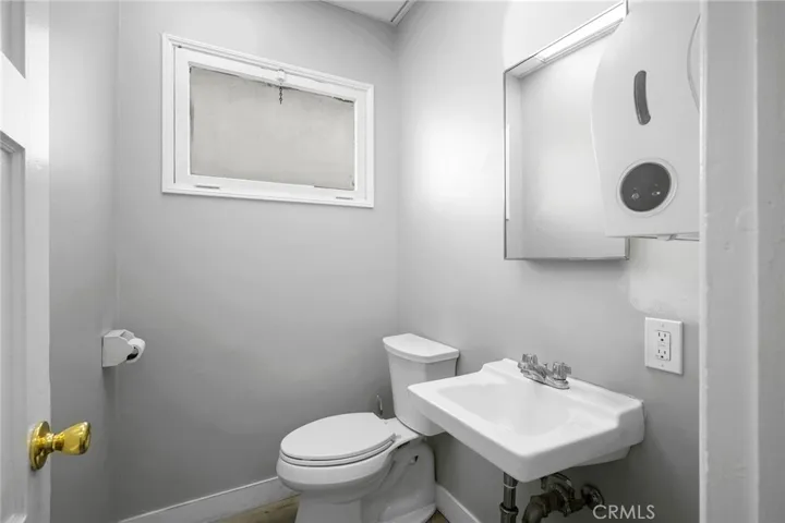 2304 2306 W Burbank Boulevard, Burbank, California 91506