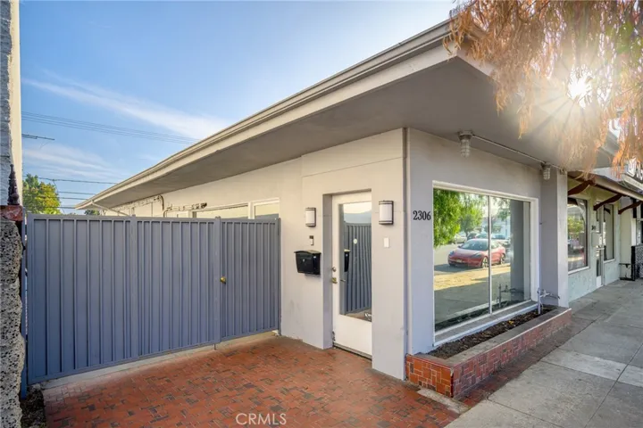 2304 2306 W Burbank Boulevard, Burbank, California 91506
