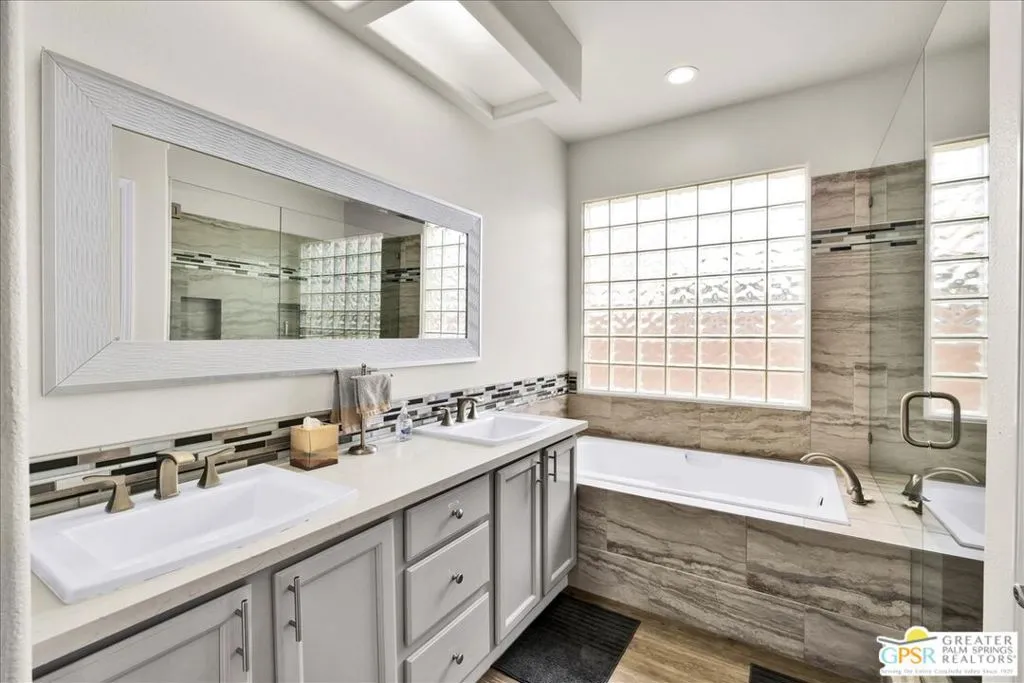 Primary bathroom ensuite