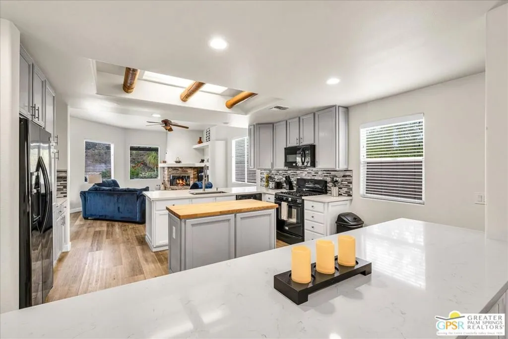 Kitchen overview