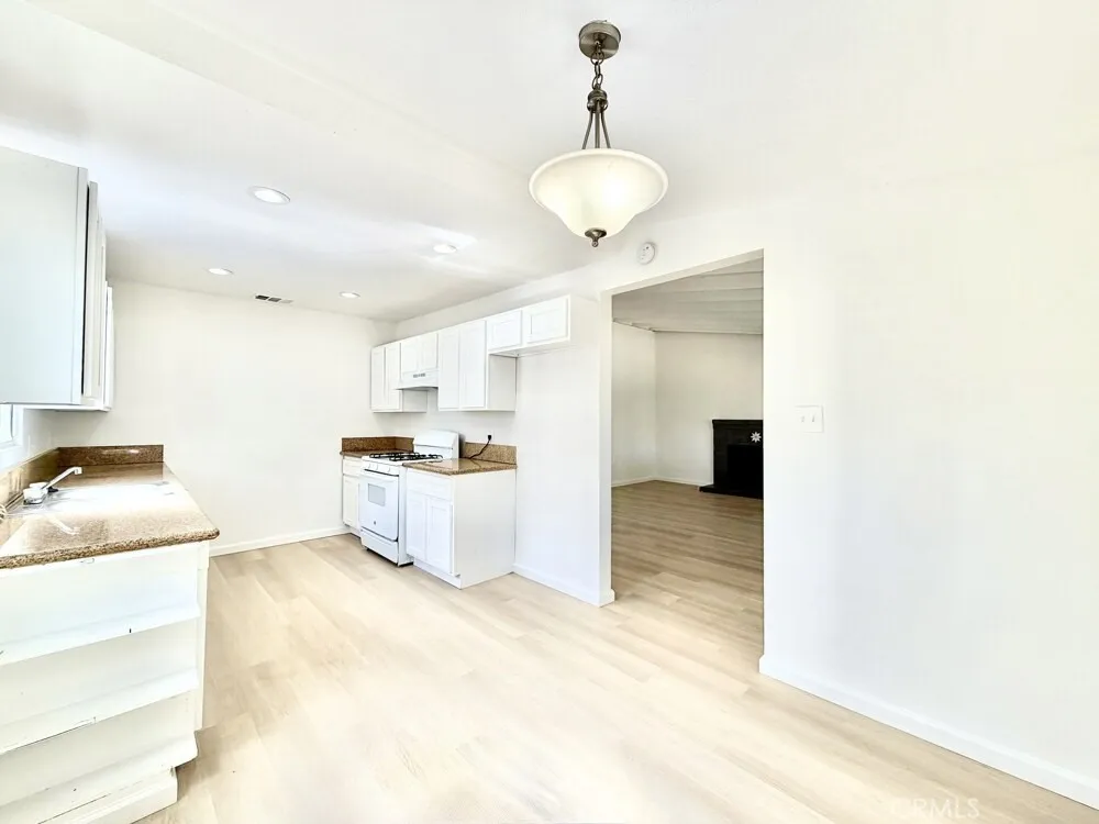 15345 Patricia, Moreno Valley, California 92551 home-pic-7