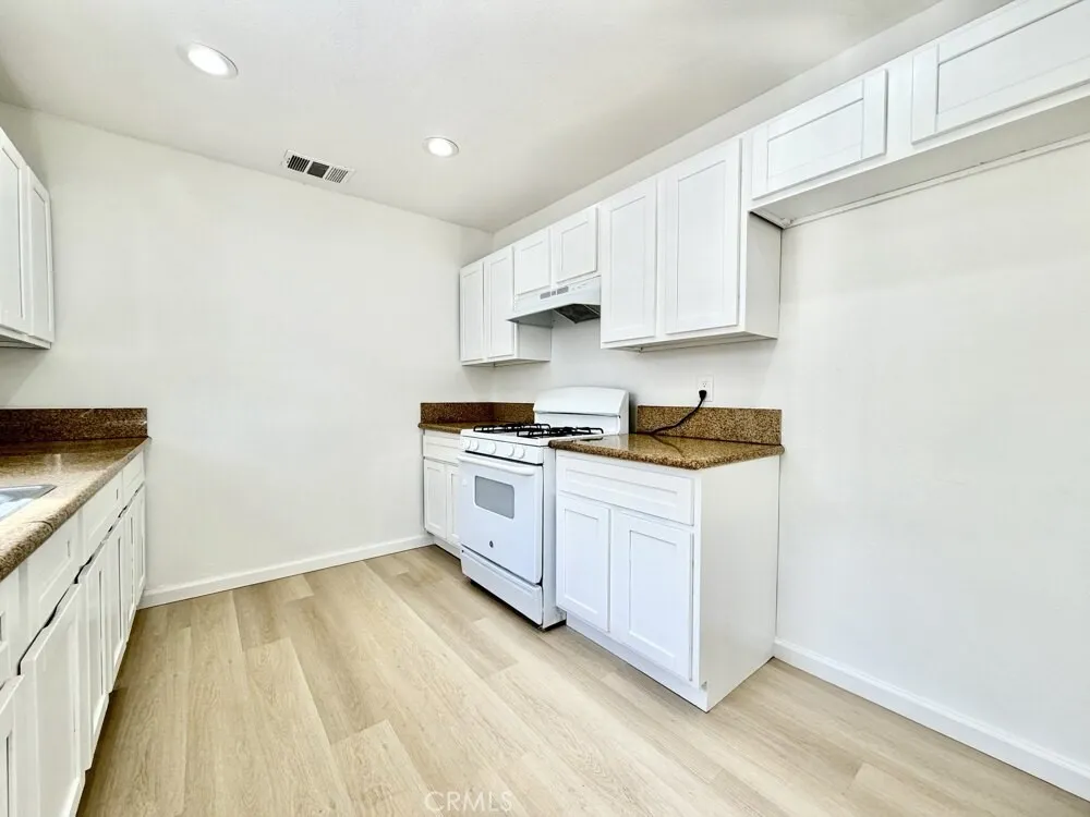 15345 Patricia, Moreno Valley, California 92551 home-pic-10