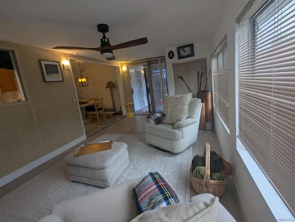 1181 W Mayberry W, Hemet, California 92543 home-pic-49