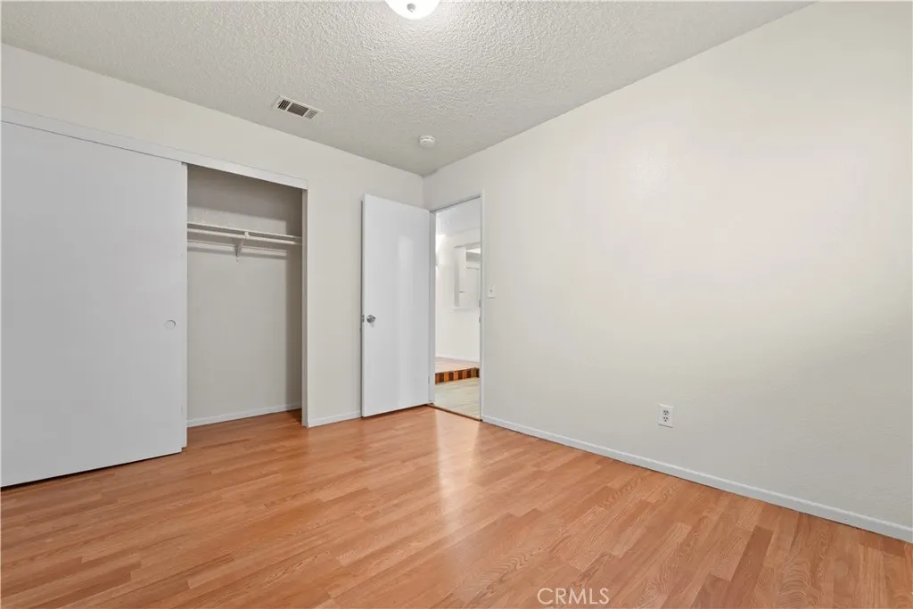 1071 May Lane, Barstow, California 92311 home-pic-14