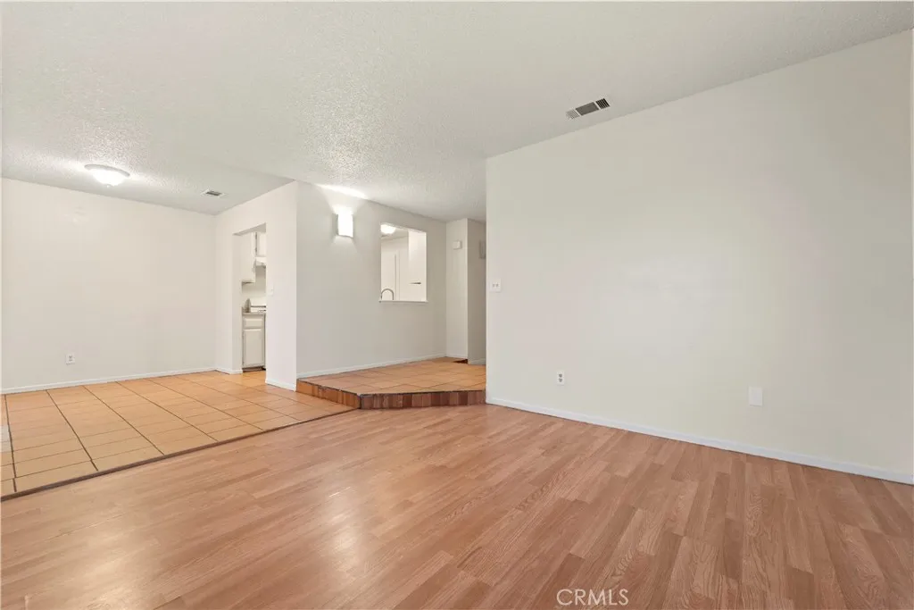 1071 May Lane, Barstow, California 92311 home-pic-2