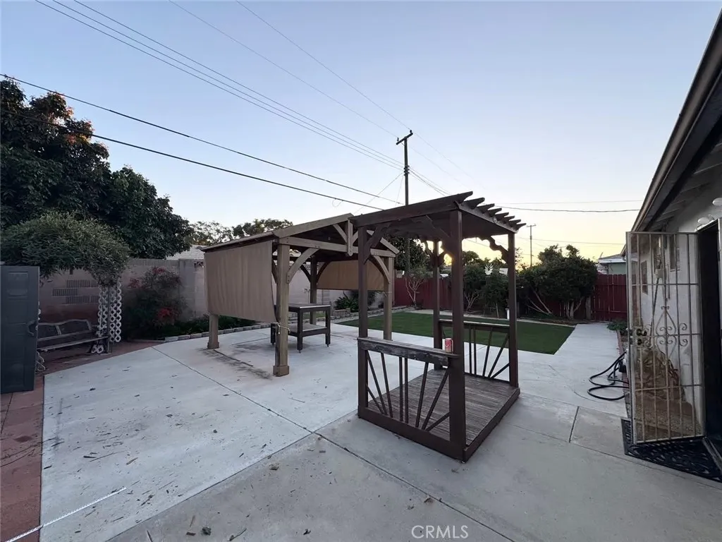 5326 W Henderson Place, Santa Ana, California 92704 home-pic-3