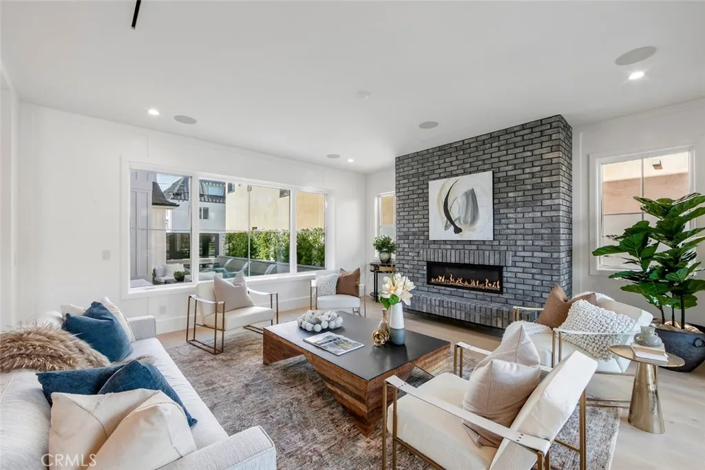 521 12th, Huntington Beach, California 92648 home-pic-8