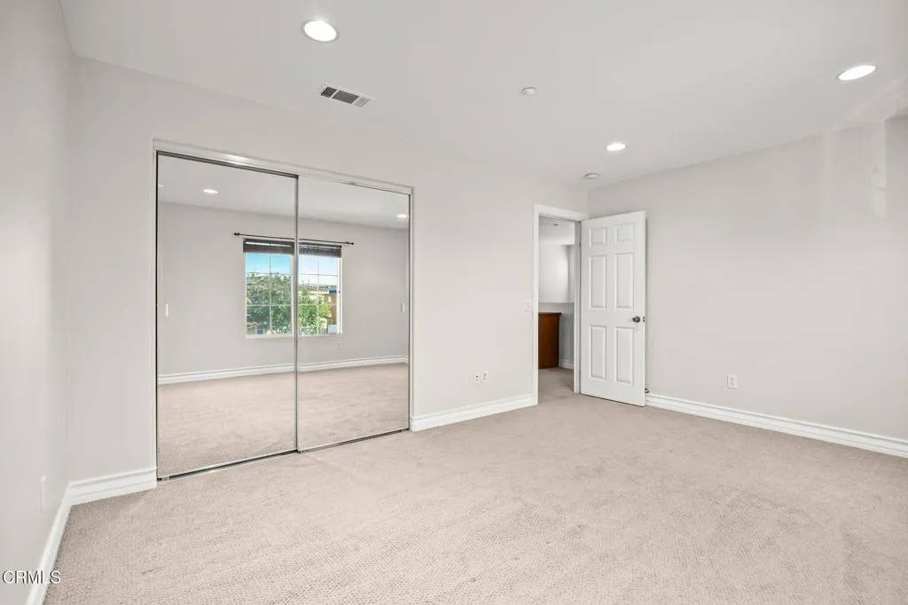 862 Gitano Drive, Oxnard, California 93030 home-pic-30
