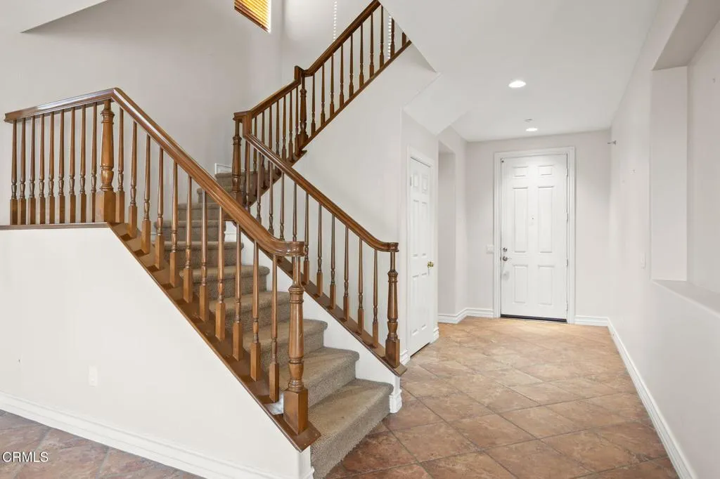 862 Gitano Drive, Oxnard, California 93030 home-pic-24