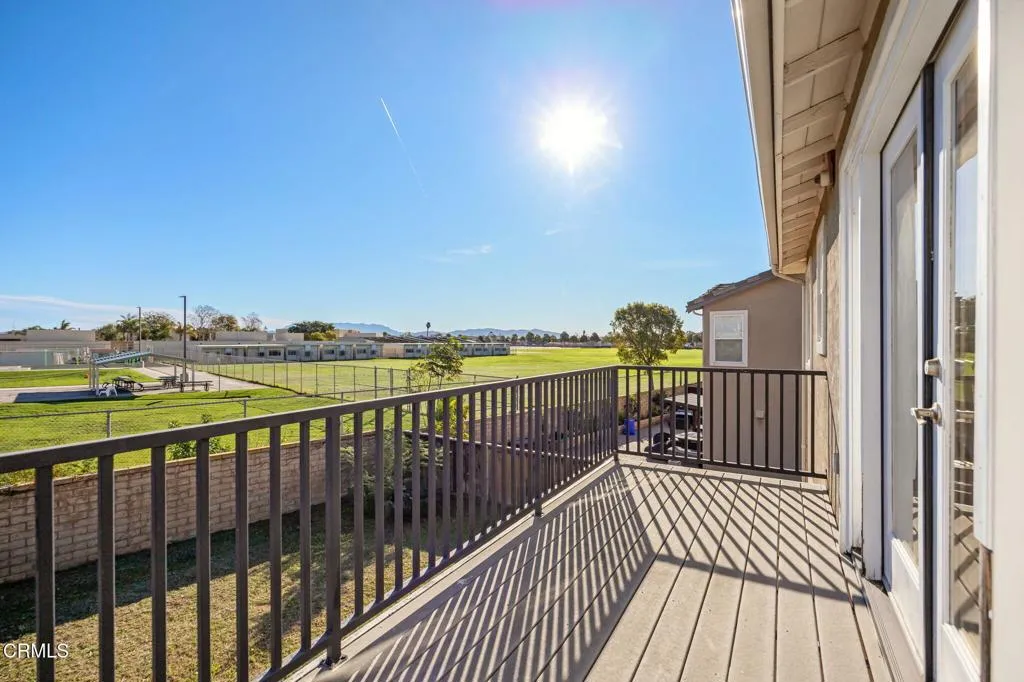 862 Gitano Drive, Oxnard, California 93030 home-pic-36