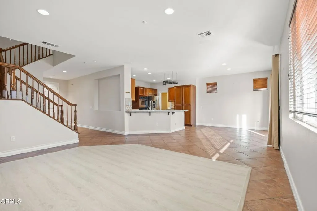 862 Gitano Drive, Oxnard, California 93030 home-pic-9