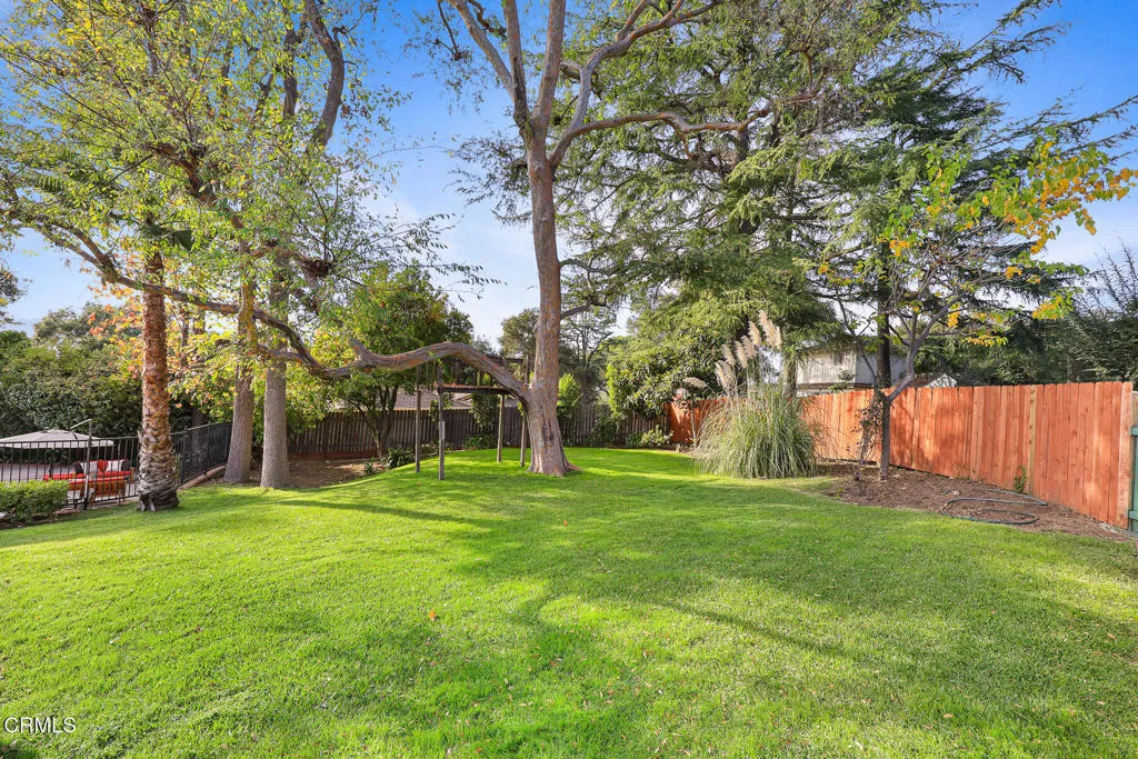 1948 Ravista Lane, La Canada Flintridge, California 91011 home-pic-40