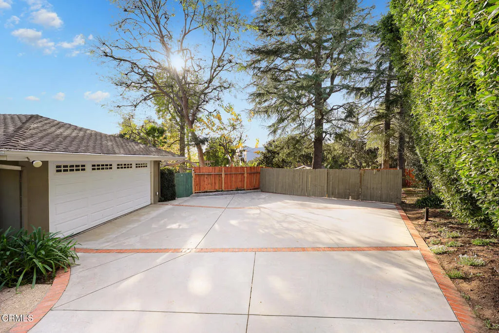 1948 Ravista Lane, La Canada Flintridge, California 91011 home-pic-67
