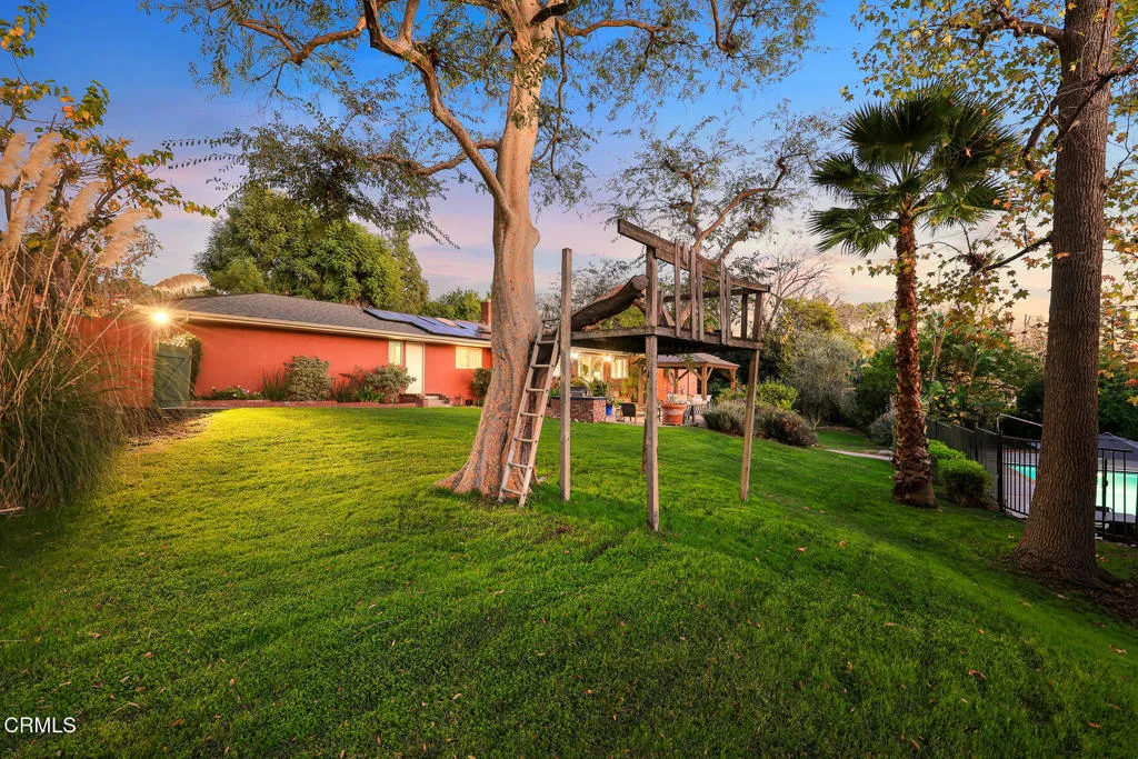 1948 Ravista Lane, La Canada Flintridge, California 91011 home-pic-63