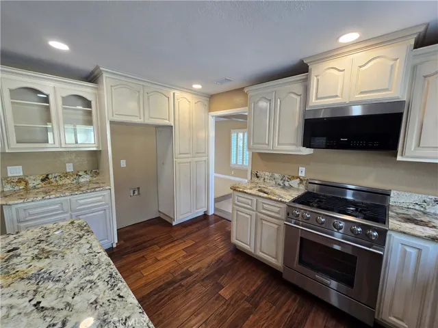 13117 Dussen, Cerritos, California 90703